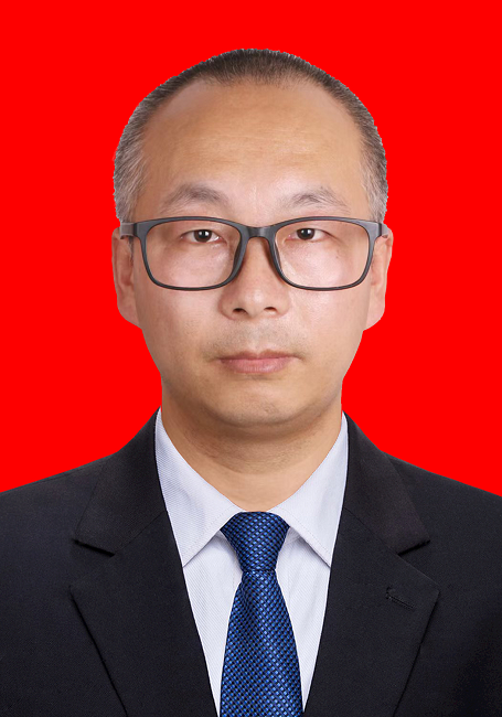 设计系教学团队-白雁飞.png