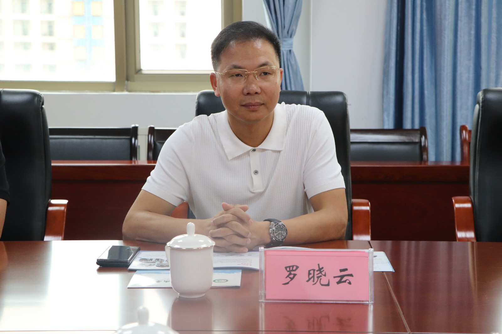 福建省思行合一科技有限公司支部书记🌬、董事长罗晓云致辞.JPG