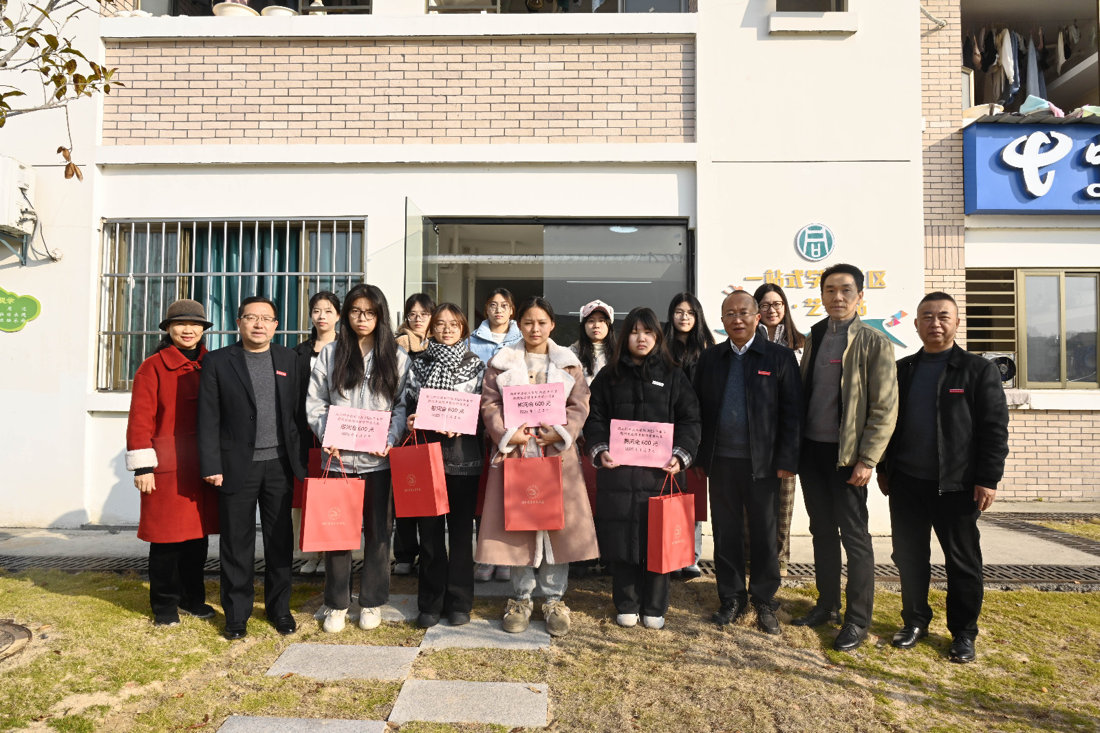 c5db152798abf151540748aea2df63c7_6387152344174580865086321.jpg